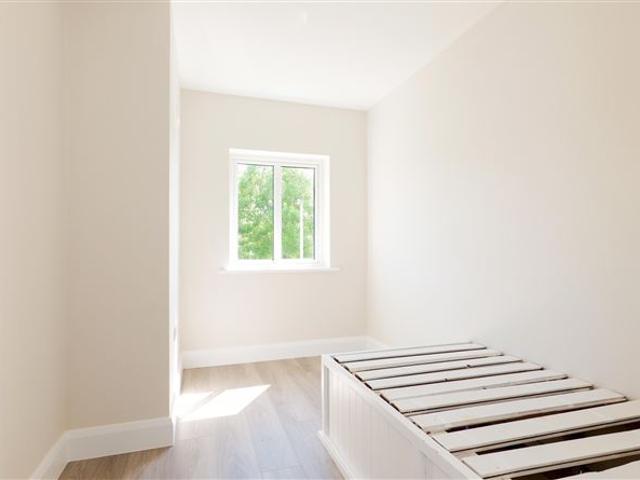 2 Garrai de Brun, Fort Lorenzo, Knocknacarra, Galway Sherry FitzGerald Galway 4931 MyHome. Ie Residential