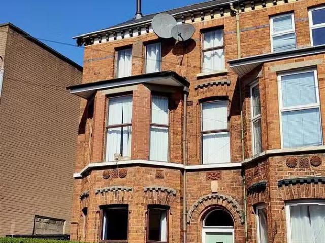 2 Glandore Gardens