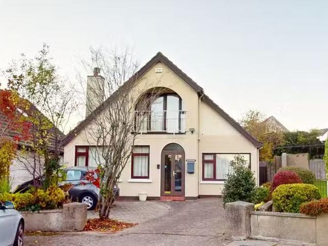 2 Glen Dale, The Park, Cabinteely, Dublin 18, D18A3W6 is for s.