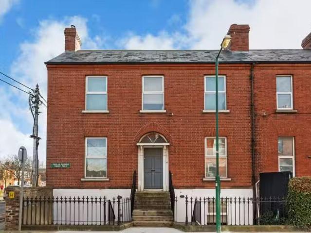 2 Grove Park, Dublin 6, Rathmines, Dublin 6, D06XF65 is for sale