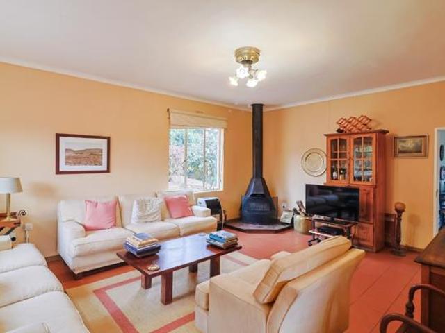 2 ha Land available in Wilgeheuwel