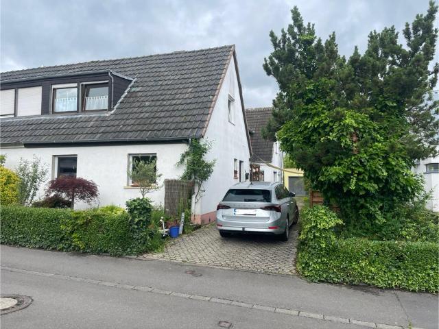 2 Häuser mit Garten, Garage, Hofzufahrt Trier Feyen Weismark