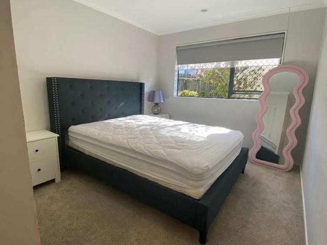 2 Hazards Road, Weymouth, Manukau City