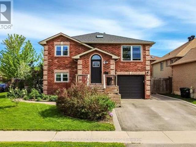 2 Hewitt Place, Barrie, ON, L4M 7B4 house for sale | Listing ID S13213 | Royal LePage