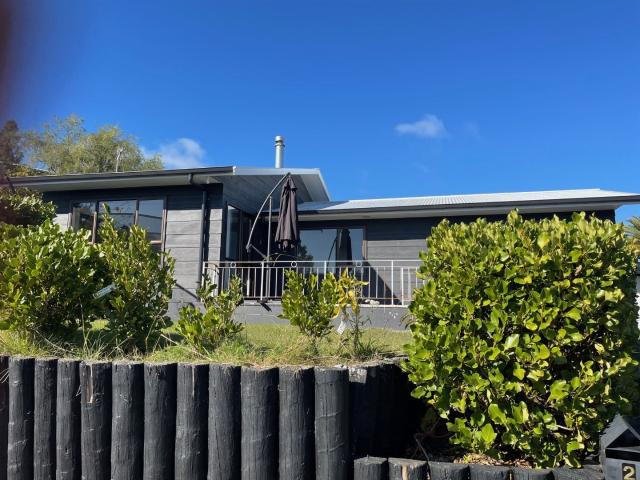 2 Holland Grove, Richmond Heights, Taupo