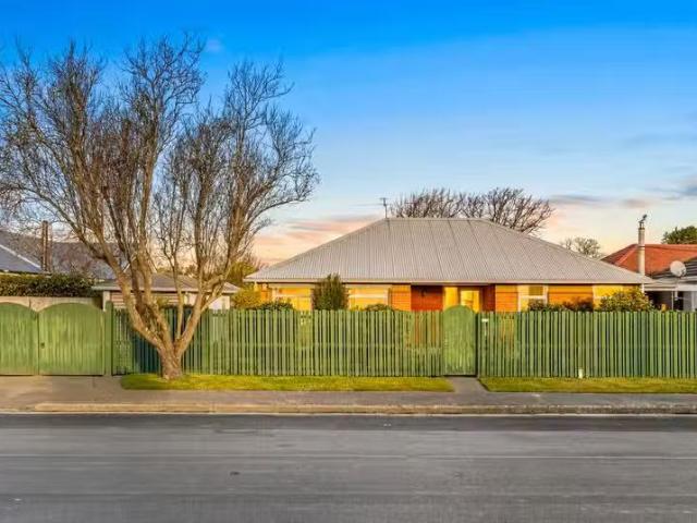 2 Joyce Crescent, Ilam, NZ 8041 House for Sale