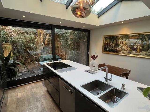 2 kamer appartement 67m2 met zonnige tuin