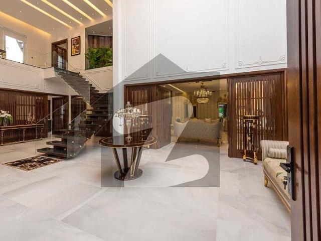 2 Kanal Modern Luxury House near Mosque and park