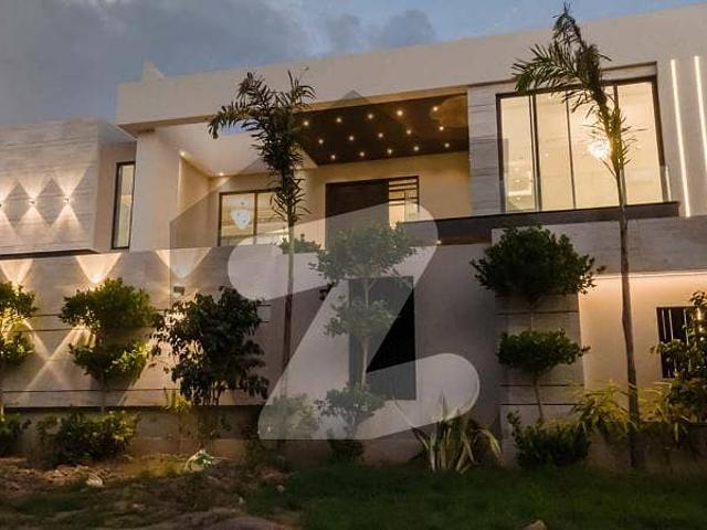 2 Kanal Modern Luxury House near Mosque and park