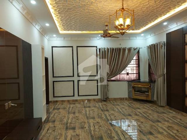 2 Kanal Beautiful House For Sale