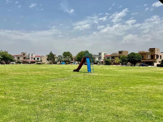 2 Kanal Beautiful Location Plot Facing Park In M 1 Block Lake City Lahore Lake City ID 83845