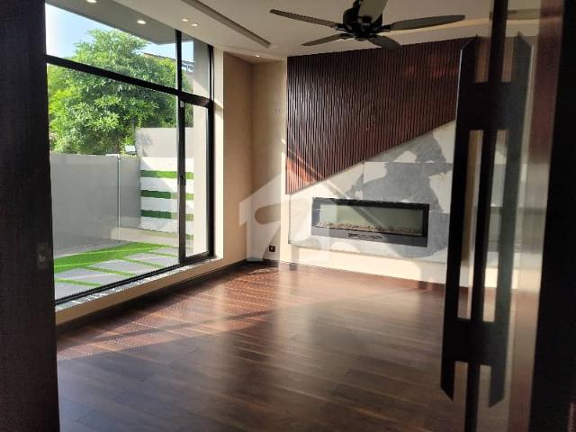 2 Kanal Brand New Designer House For Sale With Lots Of Facilities And Luxury