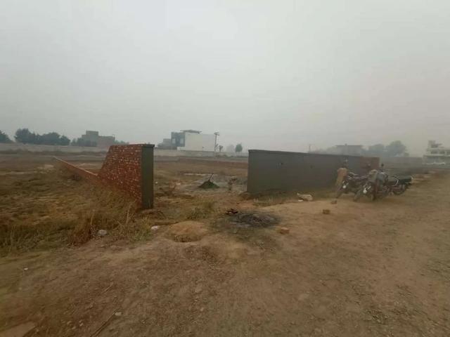 2 kanal cheap hot semi commercial use ready to build hostel. SCHOOL Lahore Chinar Bagh ID 54016