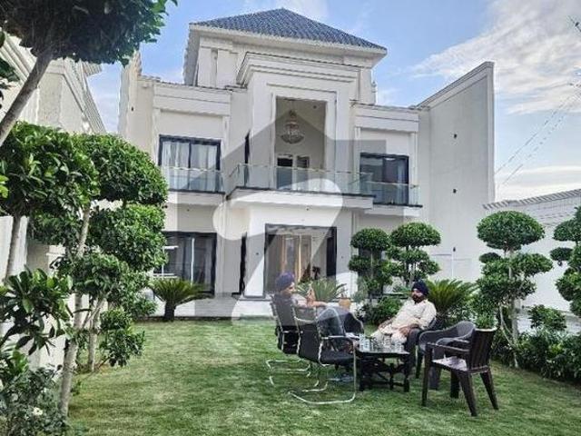2 Kanal Commercial House for Rent in Garden Town | 7 Bedrooms | Prime Main Road Location | Ideal for Office Garden Town