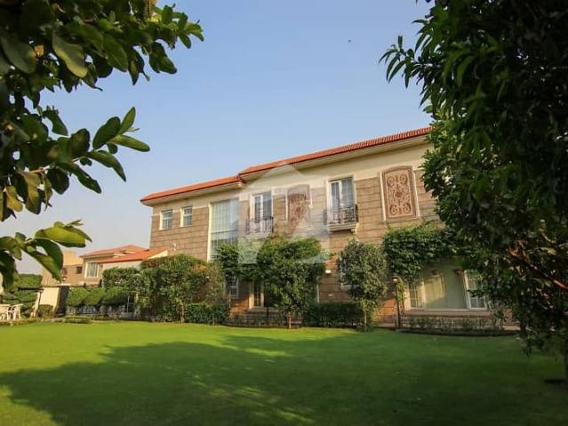 2 Kanal Eye Catching Bungalow 1 Kanal House 1 Kanal Lawn Available For Sale In DHA Phase 7