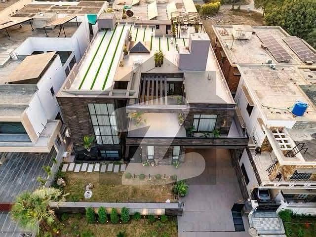 2 kanal elegant and fully maintained super hot located bungalow is available in the best block of dha lahore