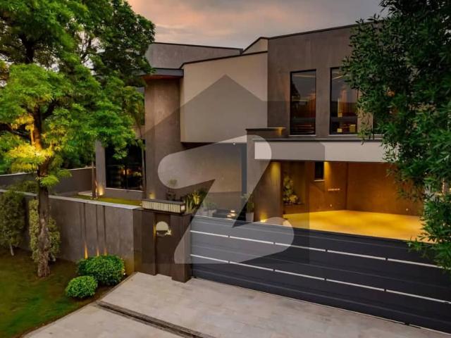 2 kanal elegant and fully maintained super hot located bungalow is available in the best block of dha phase 5 lahore