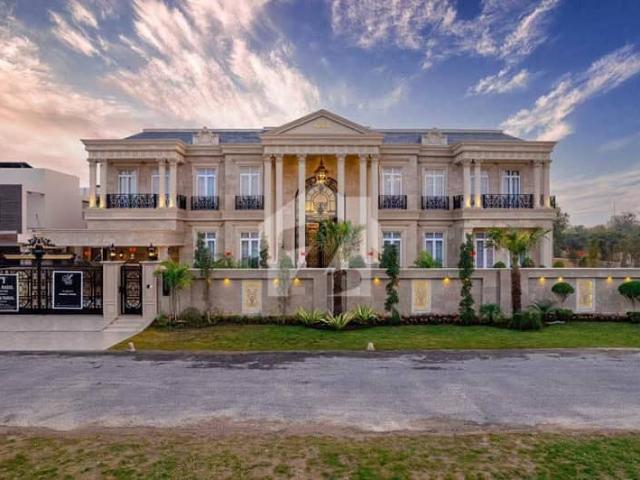 2 Kanal Fully Basement Fully Furnished Luxury For Sale DHA Lahore