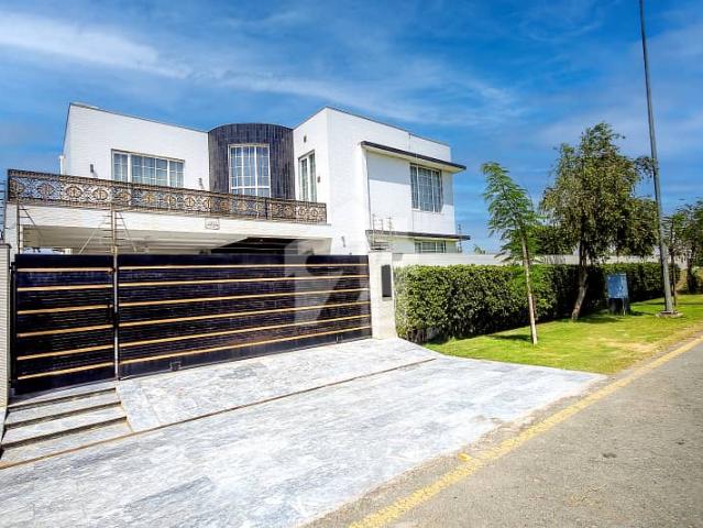 2 Kanal Fully Furnished Luxury House For Rent DHA Phase 7