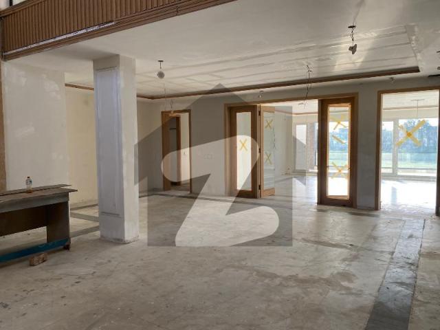 2 Kanal Fully Renovated Luxury Villa for Sale Stunning Golf & Lake Views Defence Raya