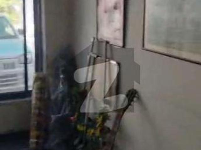 2 kanal house at main boulevard gulberg super hot location main boulevard gulberg