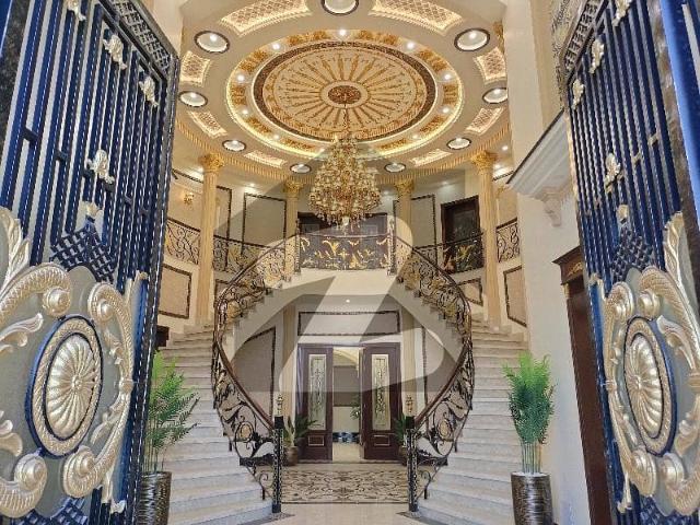 2 Kanal House Available For Sale In, Izmir Town