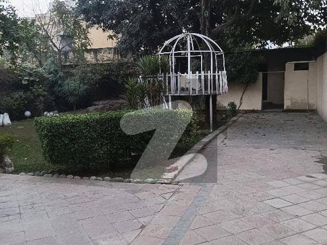 2 Kanal House For Rent Model Town Residence 5 Bedrooms 6 Bathrooms Only For Family