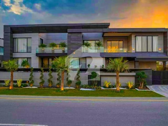 2 Kanal House For Sale Top Quality Build Luxurious Beautiful Ultra Modern Mazhar Munir Design Villa Full Furnished With Full Basement Swimming Pool& Home Theater For Sale In DHA Lahore Phase 5 Prime Location