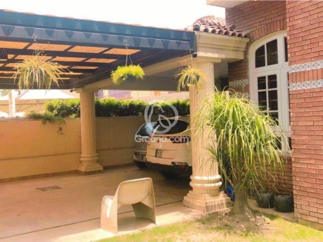 2 Kanal house for sale