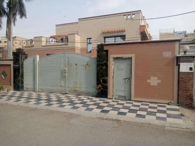 2 kanal house in gulberg Lahore Gulberg 1 ID 61826