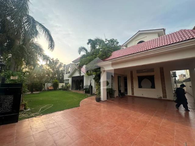 2 Kanal Luxury Corner House With Basement For Rent | DHA Phase 5 Lahore Cantt