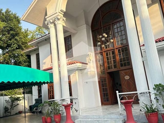 2 Kanal Luxury House Available For Rent Model Town, Lahore