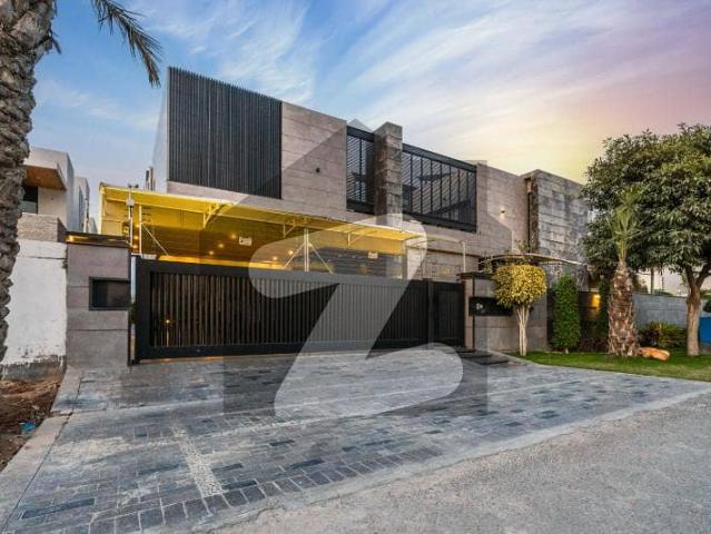 2 Kanal Like Brand New Modern Design Bungalow For Sale Top Location Phase 6 Near Defence Raya