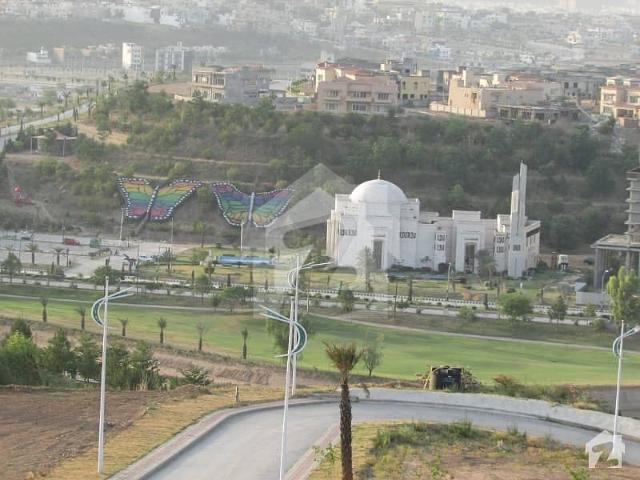 2 Kanal Plot For Sale At Very Reasonable Price
