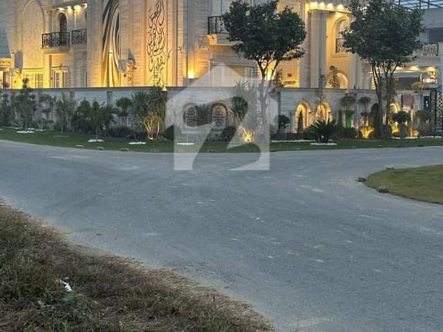 2 Kanal Plot On 100 Wide Road NFC Society Close To Wapda