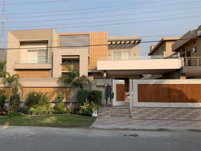 2 Kanal Slightly Used House For Sale At Wapda Town Lahore Ph 1 Lahore Bahria Town ID 77681