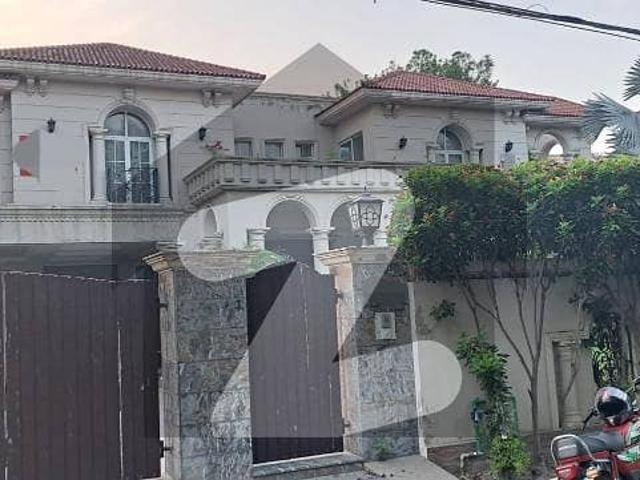 2 Kanal Spanish Design Well Maintained Bungalow For Sale At Prime Location Of DHA Lahore Near To Park Masjid & Commercial Market