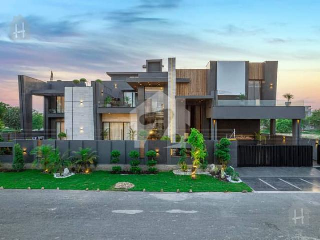 2 Kanal Top Quality Build Modern Design House For Sale In DHA Lahore Phase 6 Prime Location