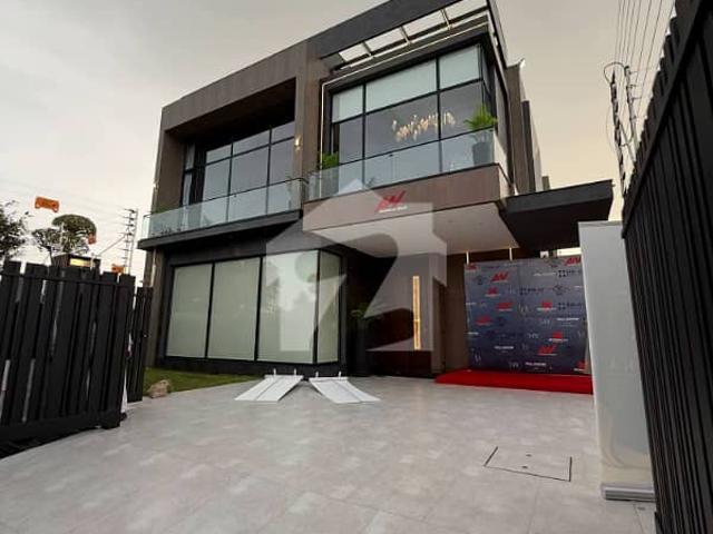 2 kanal ultra luxury fully furnished modern house is available for sale