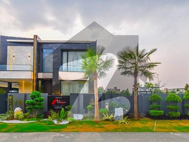 2 Kanal 1+ Kanal Lawn Kanal Full Basement Full Furnished With Pool Cenima Near Dolmen Mall DHA Phase 8