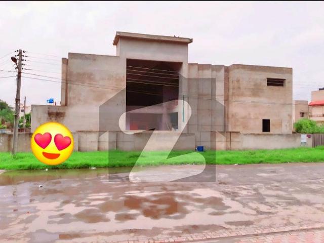 2 Kanal 2 Marla Semi Commercial Building Gray Structure Available For Sale In Valencia Town Main Boulevard Lahore