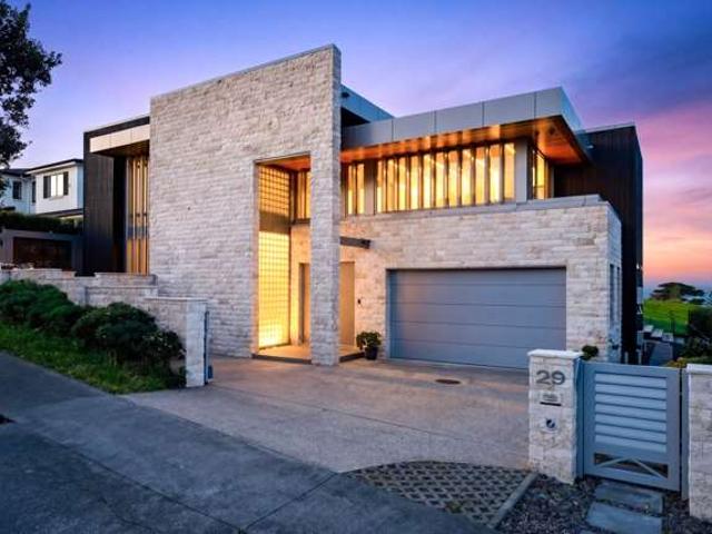 2 Kiokio Street, Long Bay, North Shore City