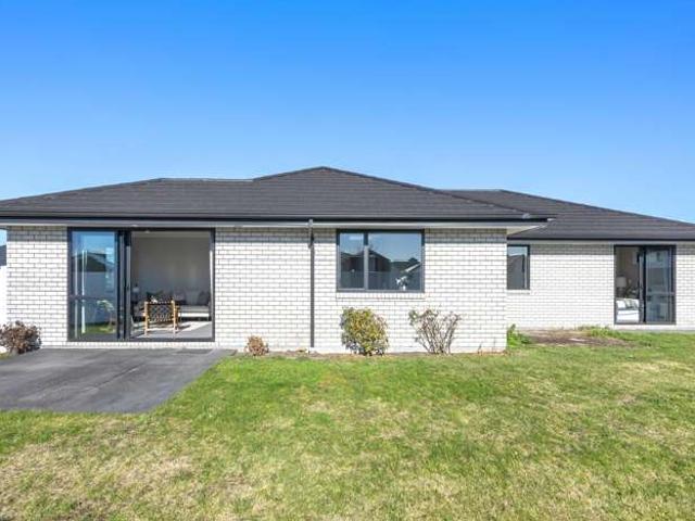 2 Letitia Street, Burwood, Christchurch City
