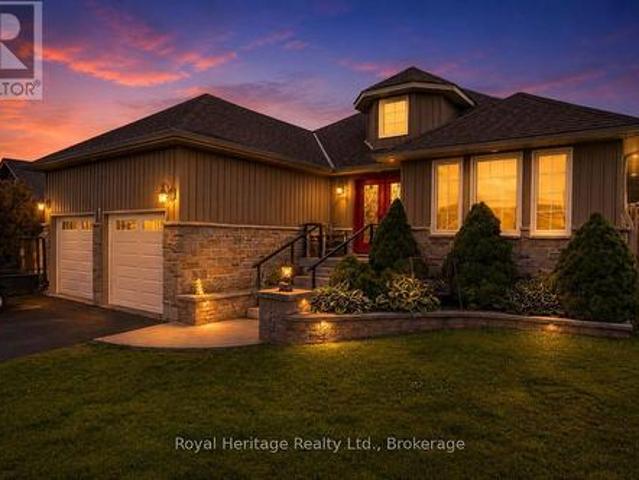 2 Liam Street, Kawartha Lakes Lindsay, ON, K9V 0J3 house for sale | Listing ID X13437 | Royal LePage