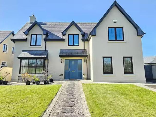 2 Lios Ard, Drumquin, Ennis, Co. Clare, V95XDX7 is for sale