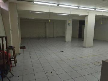 LOCAL COMERCIAL EN PRIMER PISO + MEZZANINE 319M2 EN LA VICTORIA!