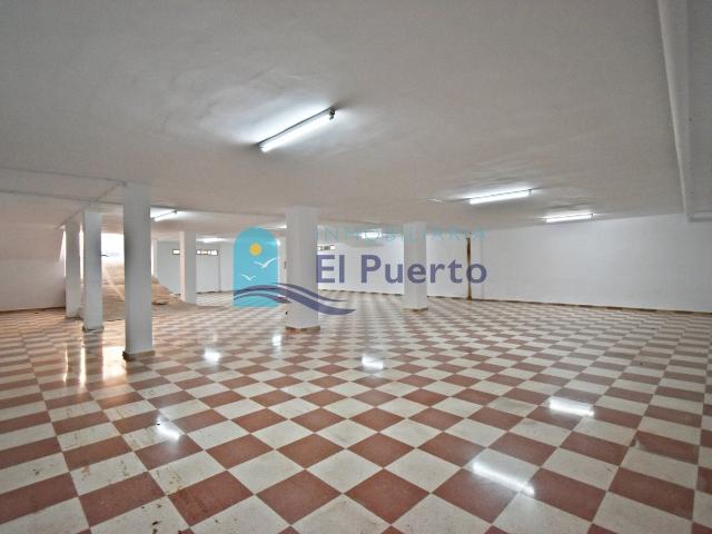 2 LOCALES COMERCIALES Y SEMISÓTANO DE 300 METROS REF 75