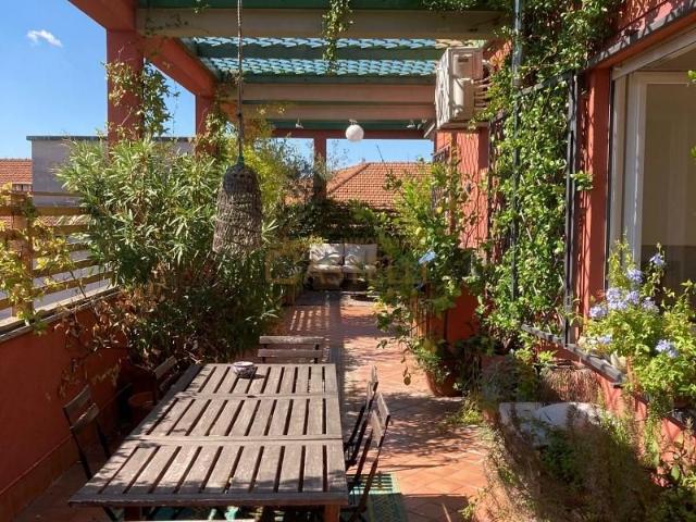 2 Locali Via Vasari 3.000€