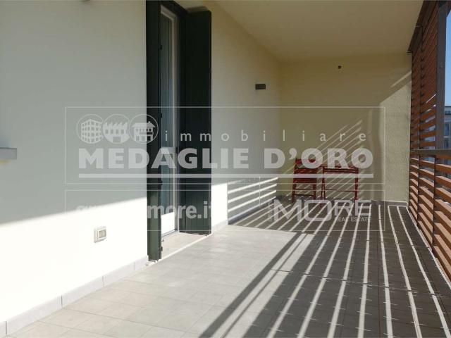 2 locali a Modena