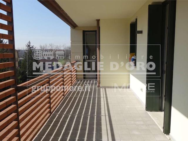 2 locali a Modena